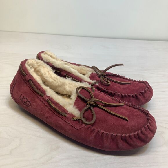 UGG DAKOTA GARNET FULLY LINED SHEARLING SLIPPERS US 9 - Picture 1 of 11